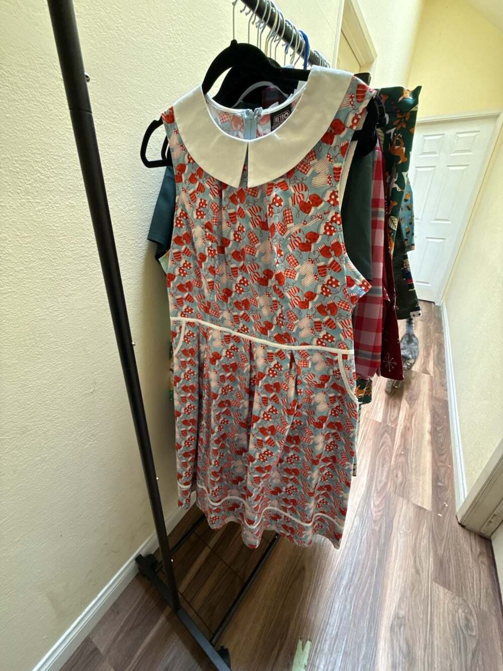 Retrolicious Mitten Print Collared Dress Size 1X Blue Red Swing